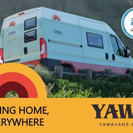 Yawa Vans Кемпінг