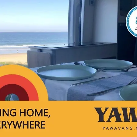 Yawa Vans 营地